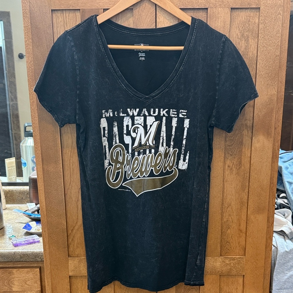 Genuine Merchandise dark blue denim color T-Shirt women’s large 100% cotton
